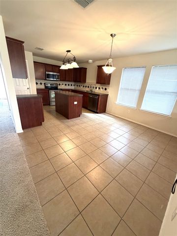 209 Broken Arrow, Krum, TX 76249