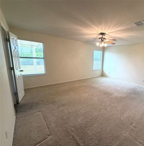 209 Broken Arrow, Krum, TX 76249