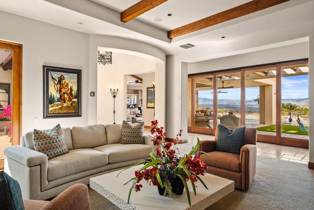 31 Hillcrest Drive, Rancho Mirage, CA 92270