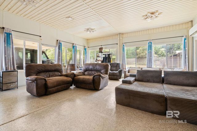 29476 C P Adams Lane, Elberta, AL 36530