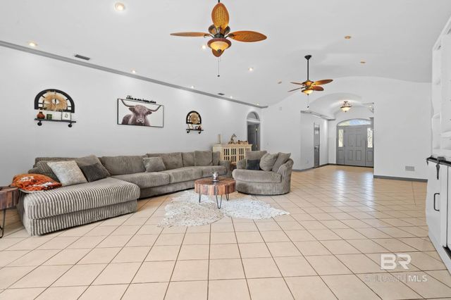 29476 C P Adams Lane, Elberta, AL 36530