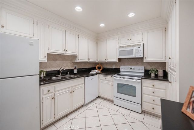 102 Scholz 234, Newport Beach, CA 92663