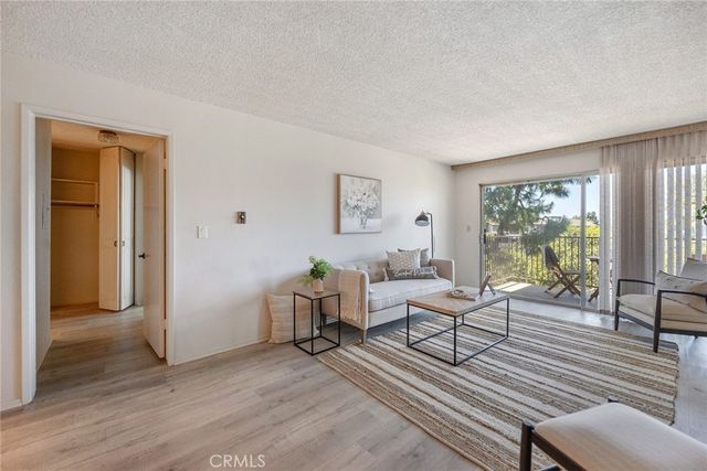 102 Scholz 234, Newport Beach, CA 92663