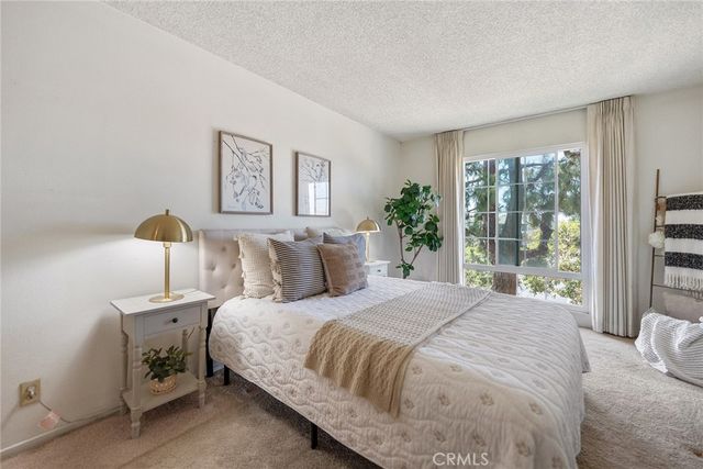 102 Scholz 234, Newport Beach, CA 92663