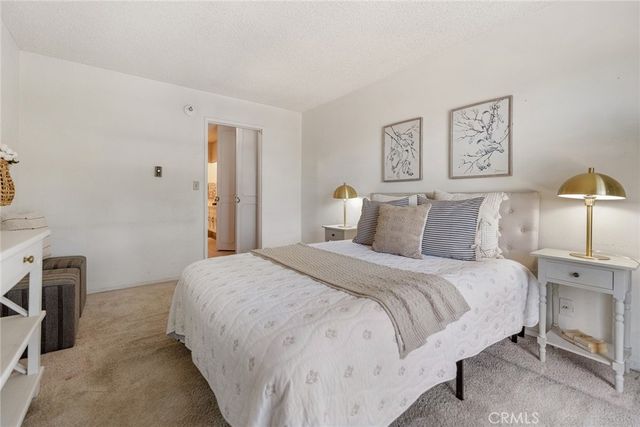 102 Scholz 234, Newport Beach, CA 92663