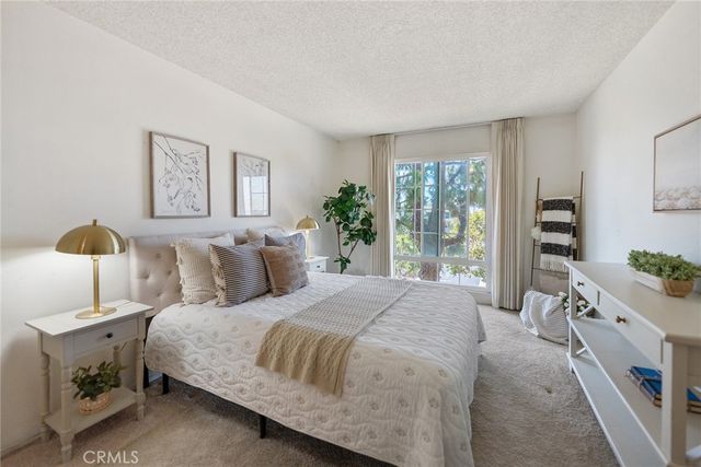 102 Scholz 234, Newport Beach, CA 92663