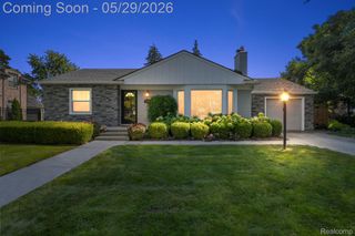2546 DORCHESTER Road, Birmingham, MI 48009
