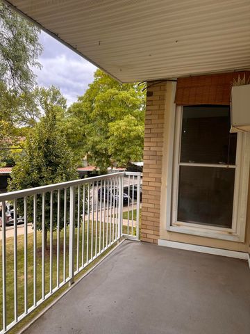 4921 N Crooks Road N-10, Royal Oak City, MI 48073