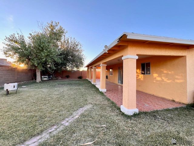 4233 W 21 Pl, Yuma, AZ 85364