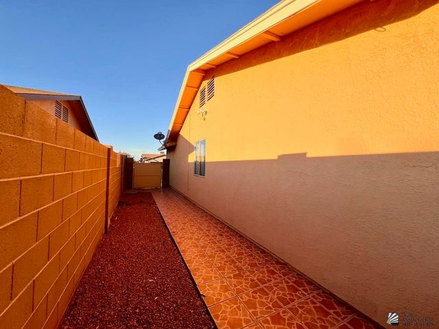 4233 W 21 Pl, Yuma, AZ 85364