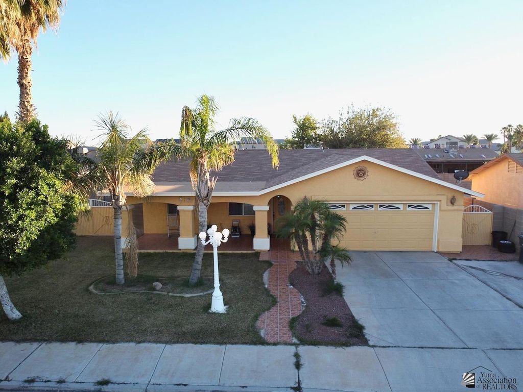 4233 W 21 Pl, Yuma, AZ 85364