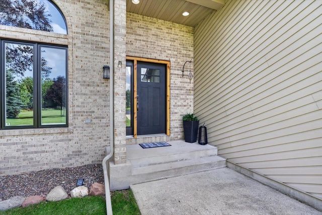 5542 E L T Townline Road, Beloit, WI 53511