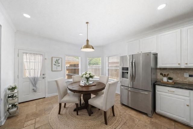 12018 Mckinney Falls Lane, Sugar Land, TX 77498