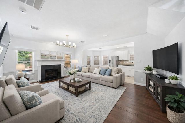 12018 Mckinney Falls Lane, Sugar Land, TX 77498