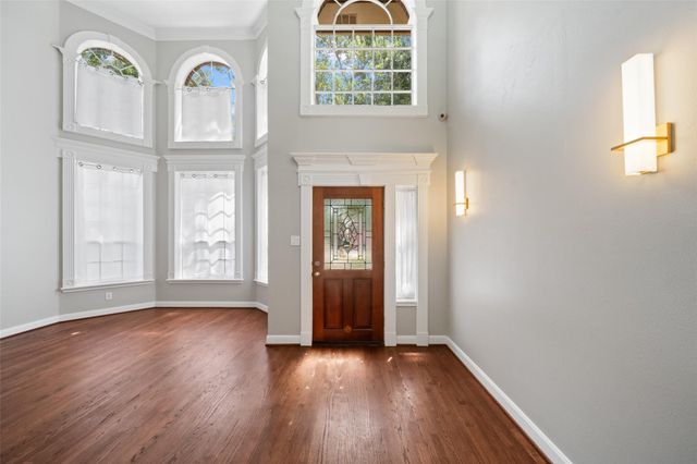 12018 Mckinney Falls Lane, Sugar Land, TX 77498