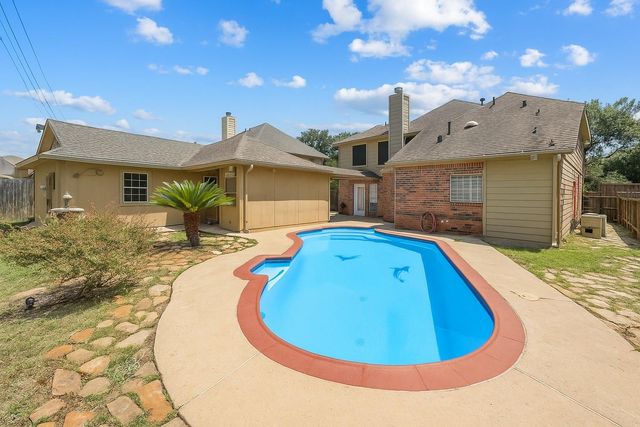 12018 Mckinney Falls Lane, Sugar Land, TX 77498