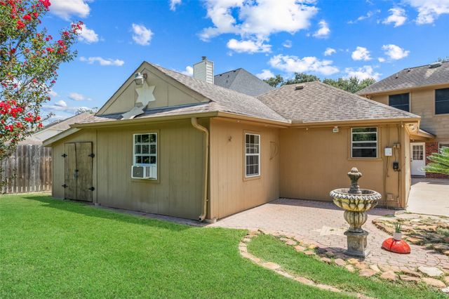 12018 Mckinney Falls Lane, Sugar Land, TX 77498