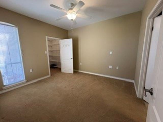 2027 Balmoral Dr, Kerrville, TX 78028