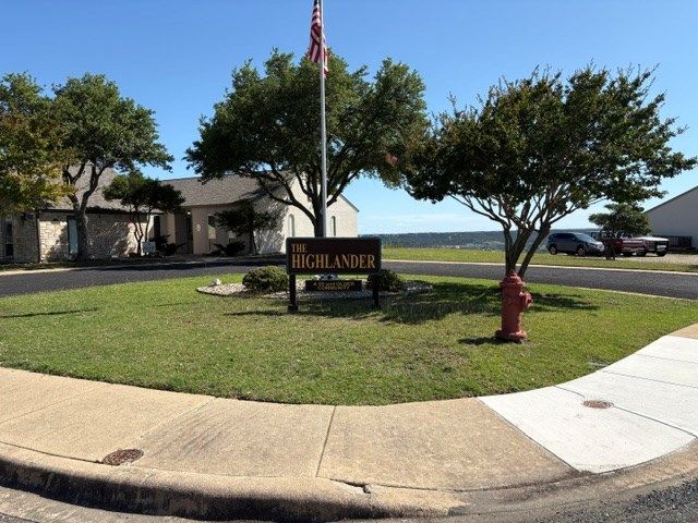 2027 Balmoral Dr, Kerrville, TX 78028