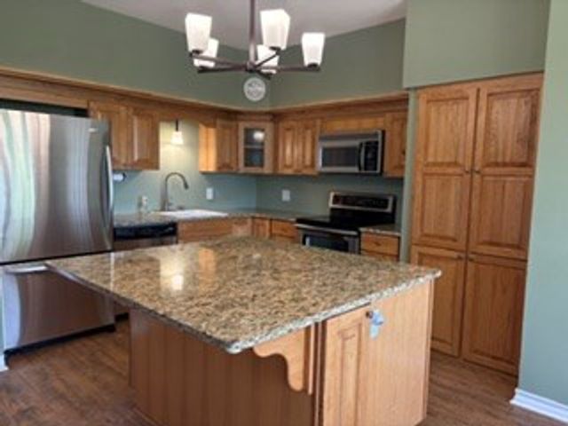 2027 Balmoral Dr, Kerrville, TX 78028