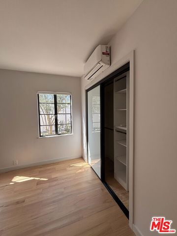 751 18th Street A, Santa Monica, CA 90402