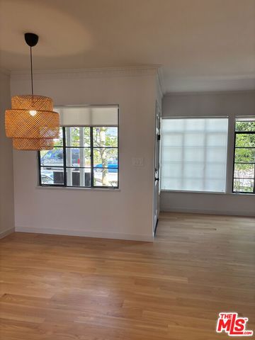 751 18th Street A, Santa Monica, CA 90402