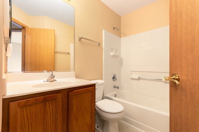 2611 Canyon Drive 2611, Plainfield, IL 60586