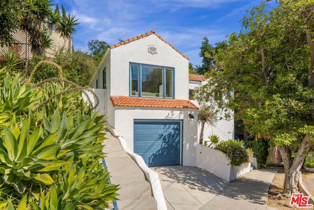 3123 Berkeley Avenue, Los Angeles, CA 90026