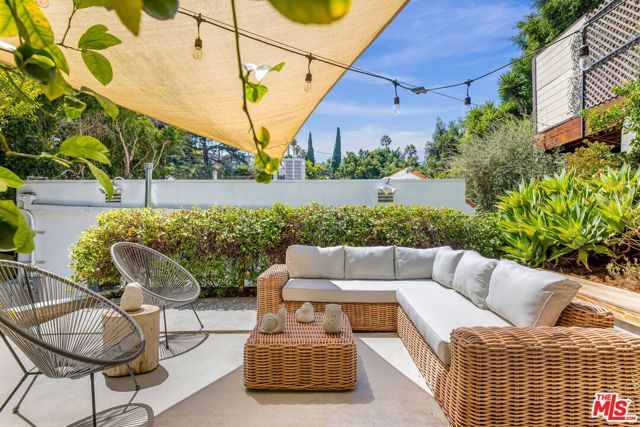 3123 Berkeley Avenue, Los Angeles, CA 90026