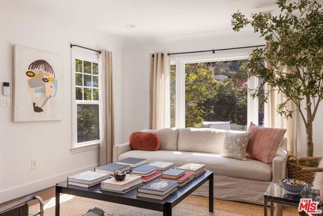 3123 Berkeley Avenue, Los Angeles, CA 90026