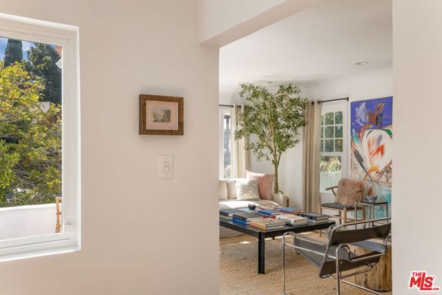 3123 Berkeley Avenue, Los Angeles, CA 90026