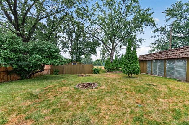 2509 119th Avenue NW, Coon Rapids, MN 55433
