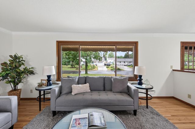 2509 119th Avenue NW, Coon Rapids, MN 55433
