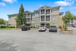 8290 GATE Parkway W, 1109, Jacksonville, FL 32216