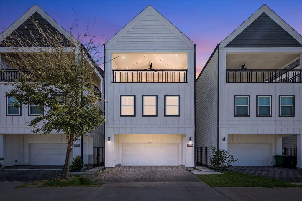 414 N Live Oak Street A, Houston, TX 77003