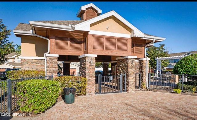 8550 ARGYLE BUSINESS LOOP Loop 707, Jacksonville, FL 32244