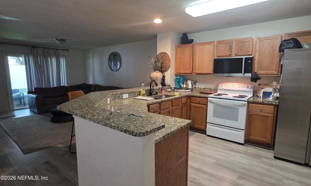 8550 ARGYLE BUSINESS LOOP Loop 707, Jacksonville, FL 32244