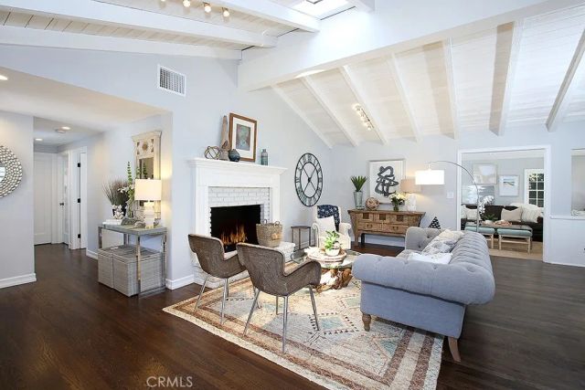 554 Hazel Drive, Corona Del Mar, CA 92625