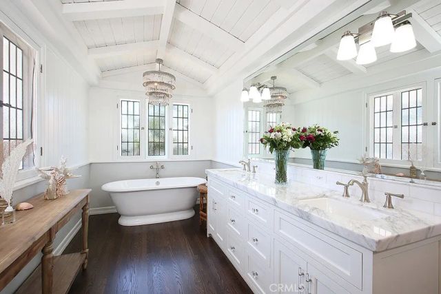 554 Hazel Drive, Corona Del Mar, CA 92625