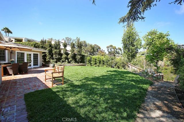 554 Hazel Drive, Corona Del Mar, CA 92625