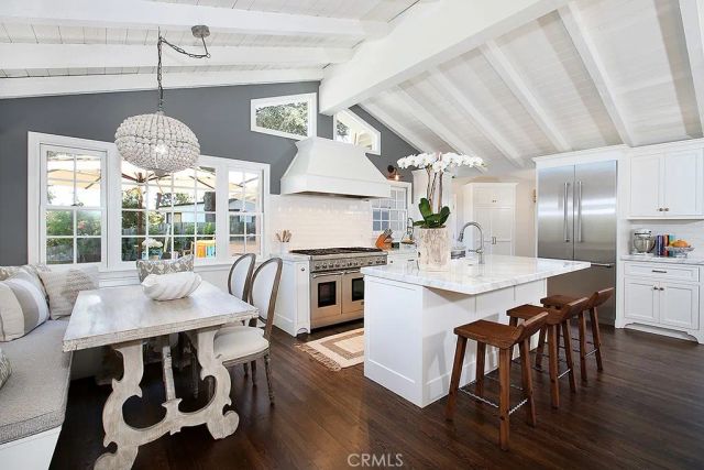 554 Hazel Drive, Corona Del Mar, CA 92625