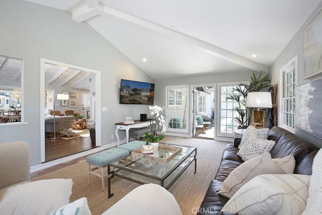 554 Hazel Drive, Corona Del Mar, CA 92625