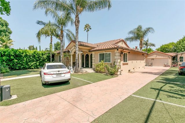 4710 Ventura Canyon Avenue, Sherman Oaks, CA 91423