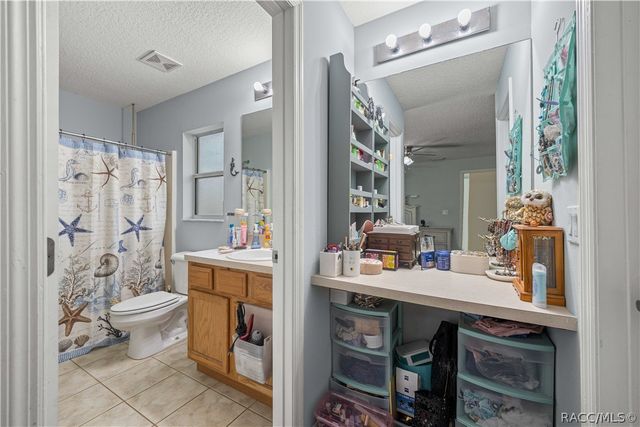 2720 W Royal Palm Drive, Citrus Springs, FL 34434