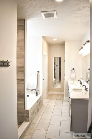 3820 Hirschi Loop Road, Rexburg, ID 83440