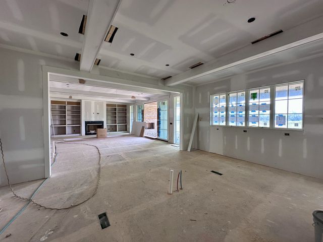 1855 Savannah Springs Dr, Franklin, TN 37064