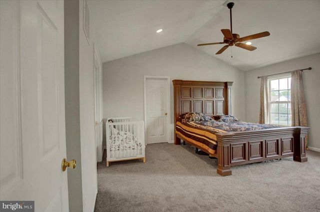 10004 SHIRLEY CT, Hagerstown, MD 21740