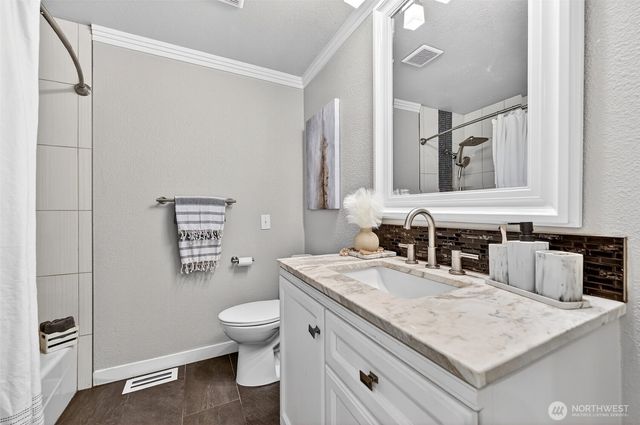 9620 116th Street SW, Lakewood, WA 98498