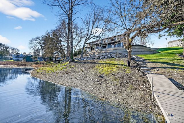 9620 116th Street SW, Lakewood, WA 98498