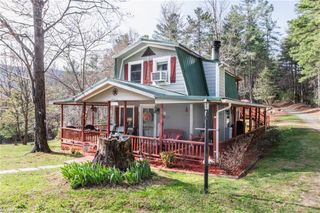 6414 Summit Road, Purlear, NC 28665